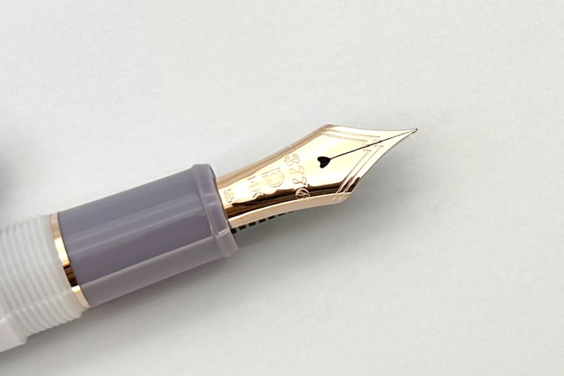 PlatinumLE3776CenturyMistyBloomFP_I